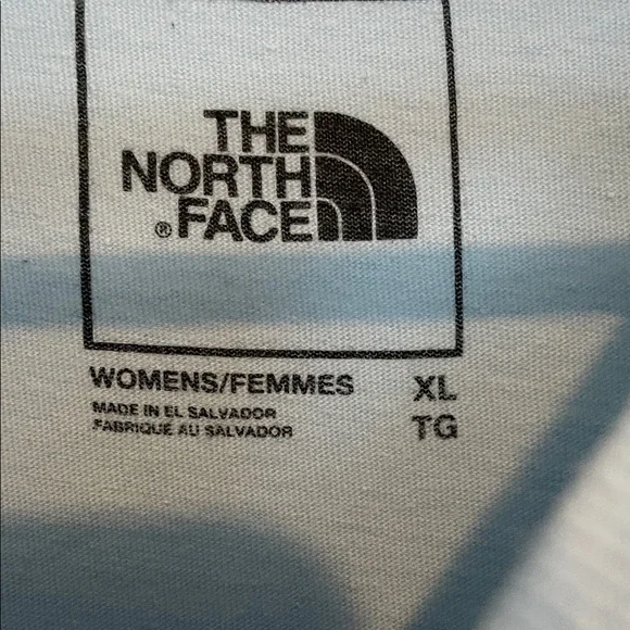 The North Face Light Blue Logo Tee - Picture 2 of 7